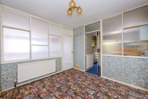 Dining Room- click for photo gallery